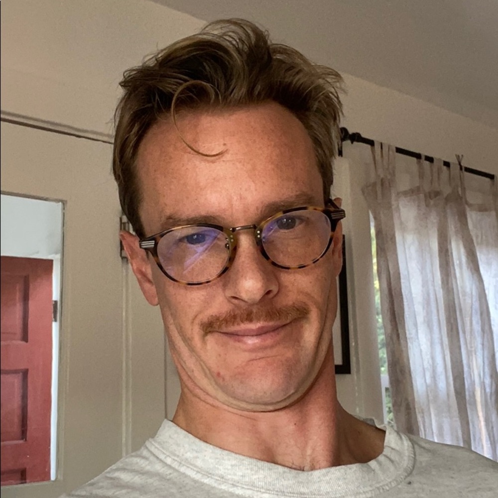 Meet your Posher, Jonathan